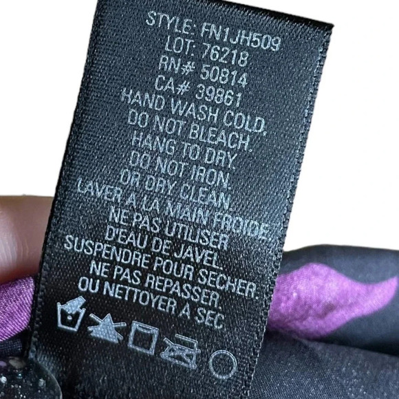 TAHARI Women's 100% Silk Halter Floral Top Size Small Tie Back Keyhole - Picture 5 of 10